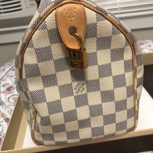 Louis Vuitton Speedy 25